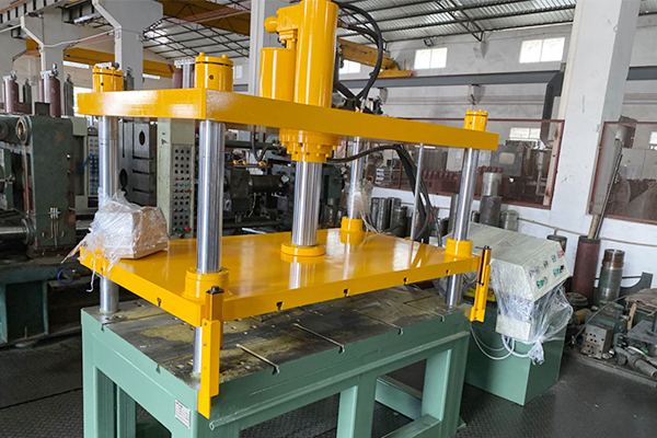 Is Injection Molding Machine Template a strong backing for mold molding?